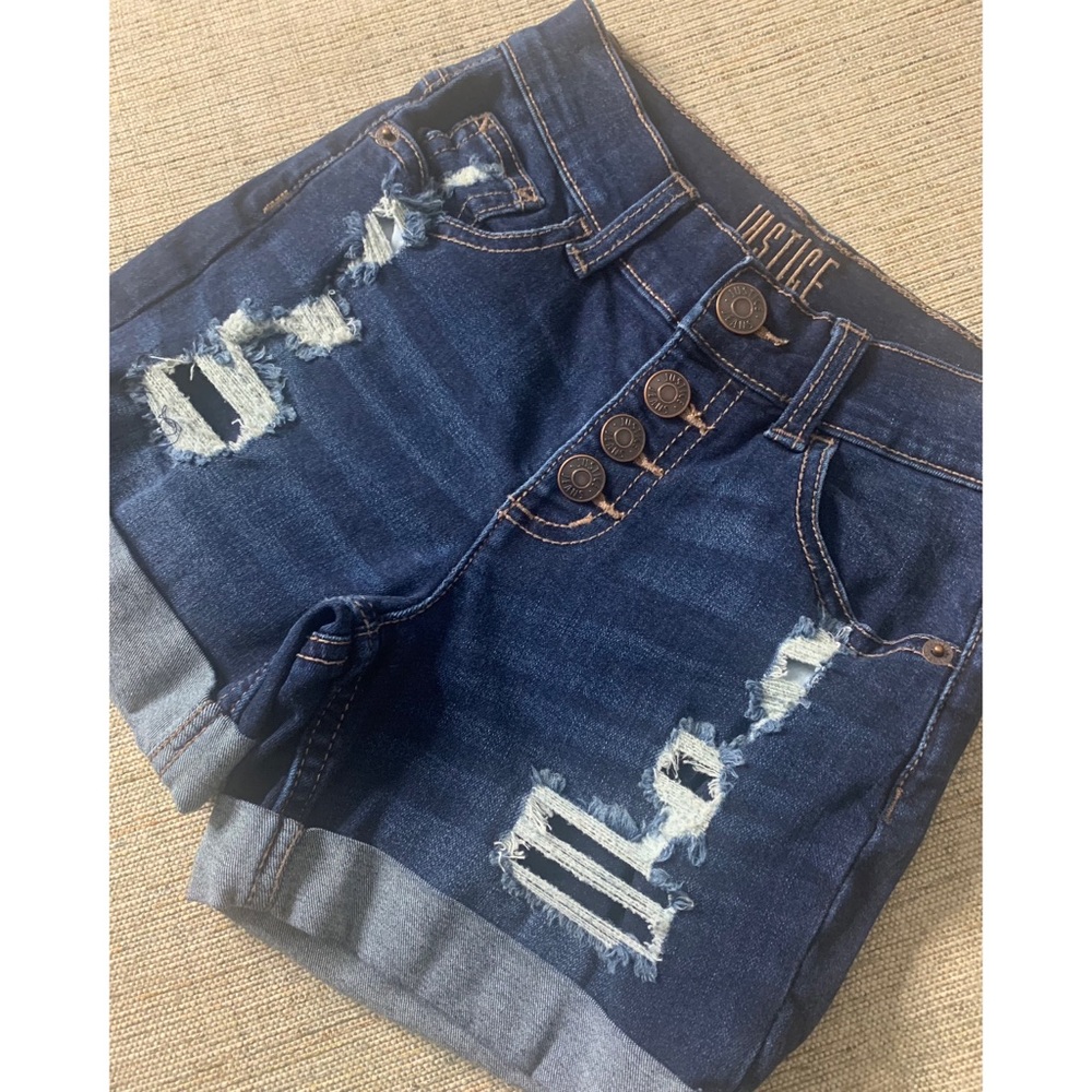 Girls JUSTICE Distressed Denim Shorts in Dark Blue Wash, Size 8